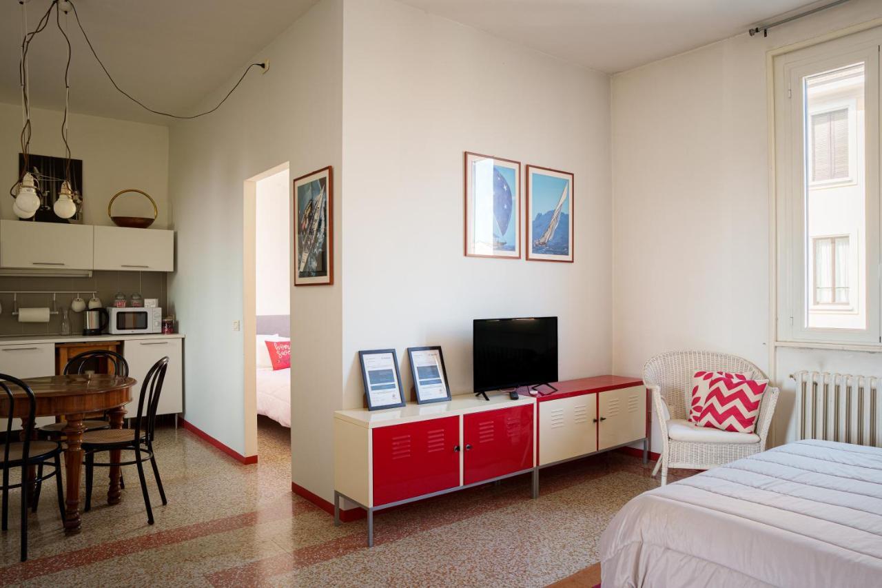 Accomodo Mib13 Bivano Navigli Milán Exterior foto
